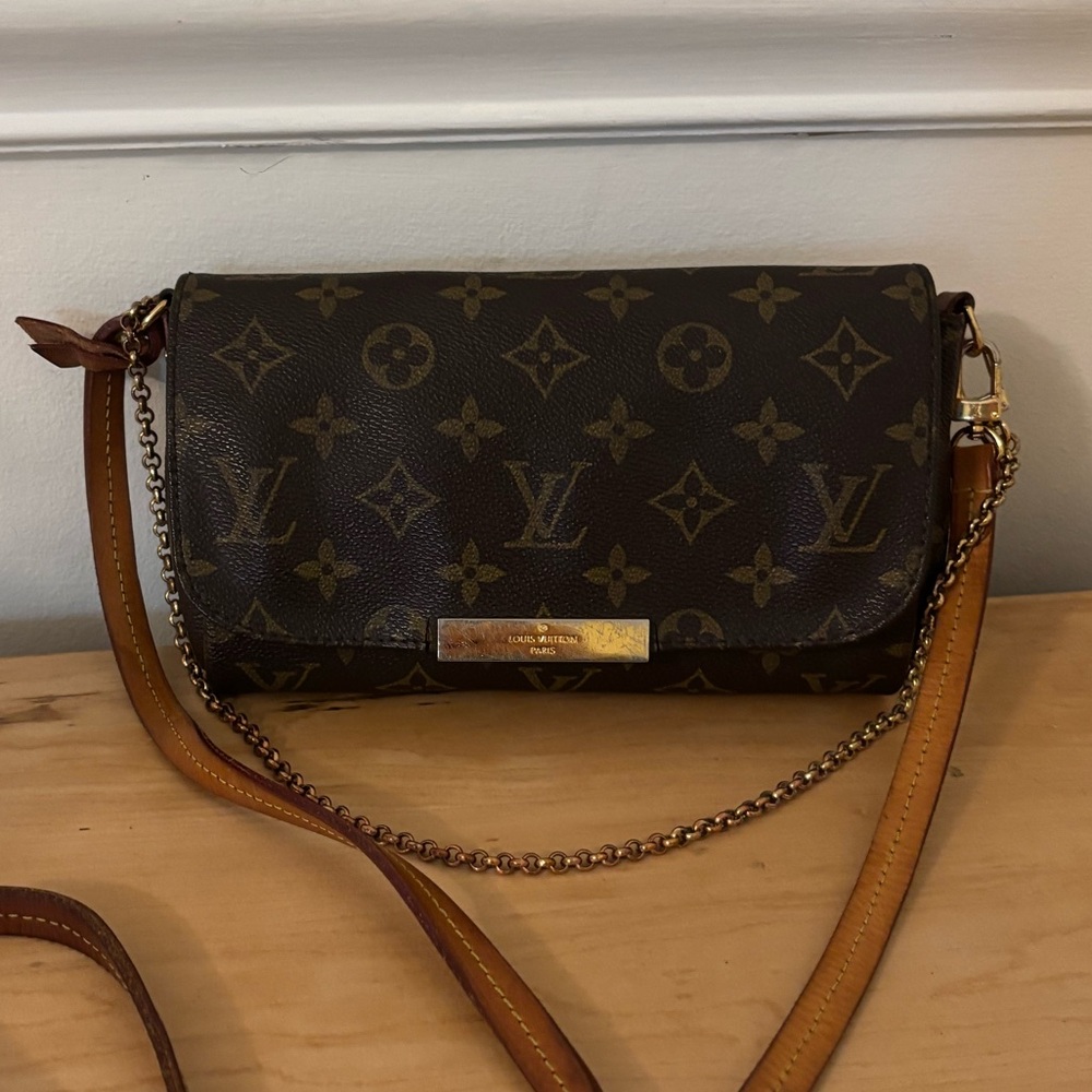 Louis Vuitton Monogram Favorite MM